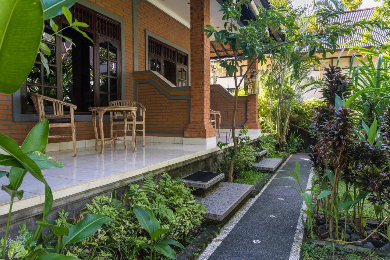 Adi Santia Bungalows Убуд Экстерьер фото