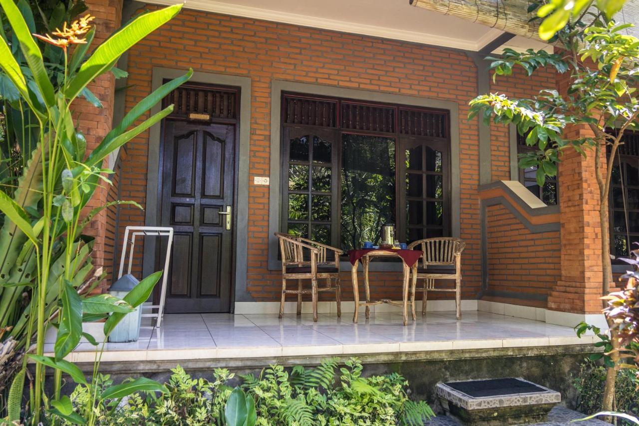 Adi Santia Bungalows Убуд Экстерьер фото
