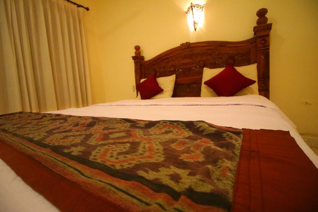 Adi Santia Bungalows Убуд Экстерьер фото